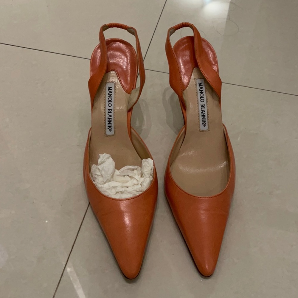 Coral Manolo Blahnik sling back heels